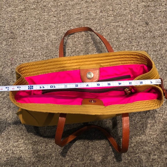 Dooney & Bourke purse - Picture 5 of 8